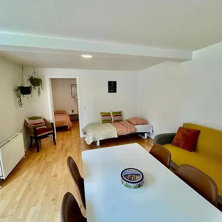 5 Minute Walk To Lego House-70m2 With Garden-unit C *